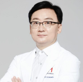 金均泰