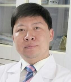 汤跃明